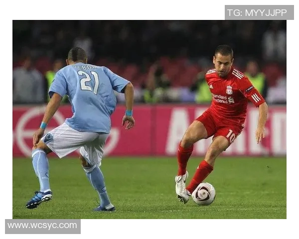 恩德里克：未来足球之星的崛起与挑战分析